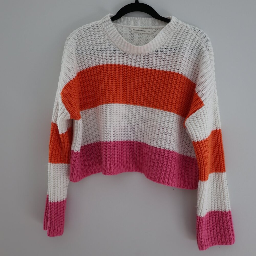 Women's Moon & Madison Size Small Block Colored Sweater